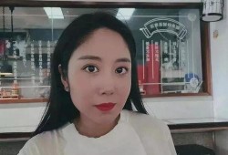 花店老板娘最新爆料,花店背后的惊人真相！